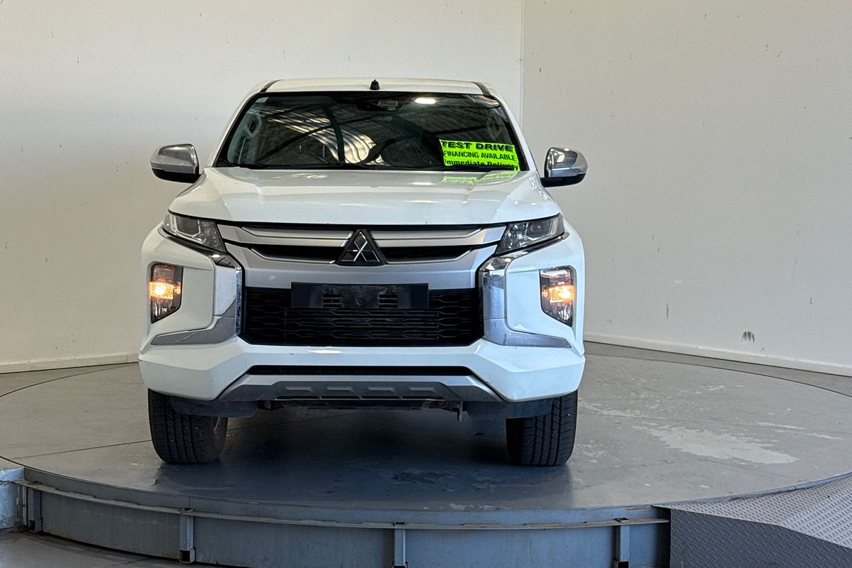 2020 Mitsubishi Triton GLX-R MR