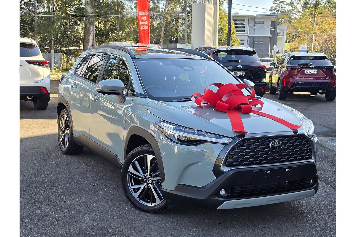 2025 Toyota Corolla Cross Atmos MXGH10R
