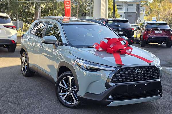 2025 Toyota Corolla Cross Atmos MXGH10R