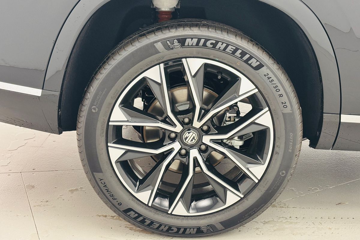 MG QS 2.0T AT 2WD EXCITE MY25