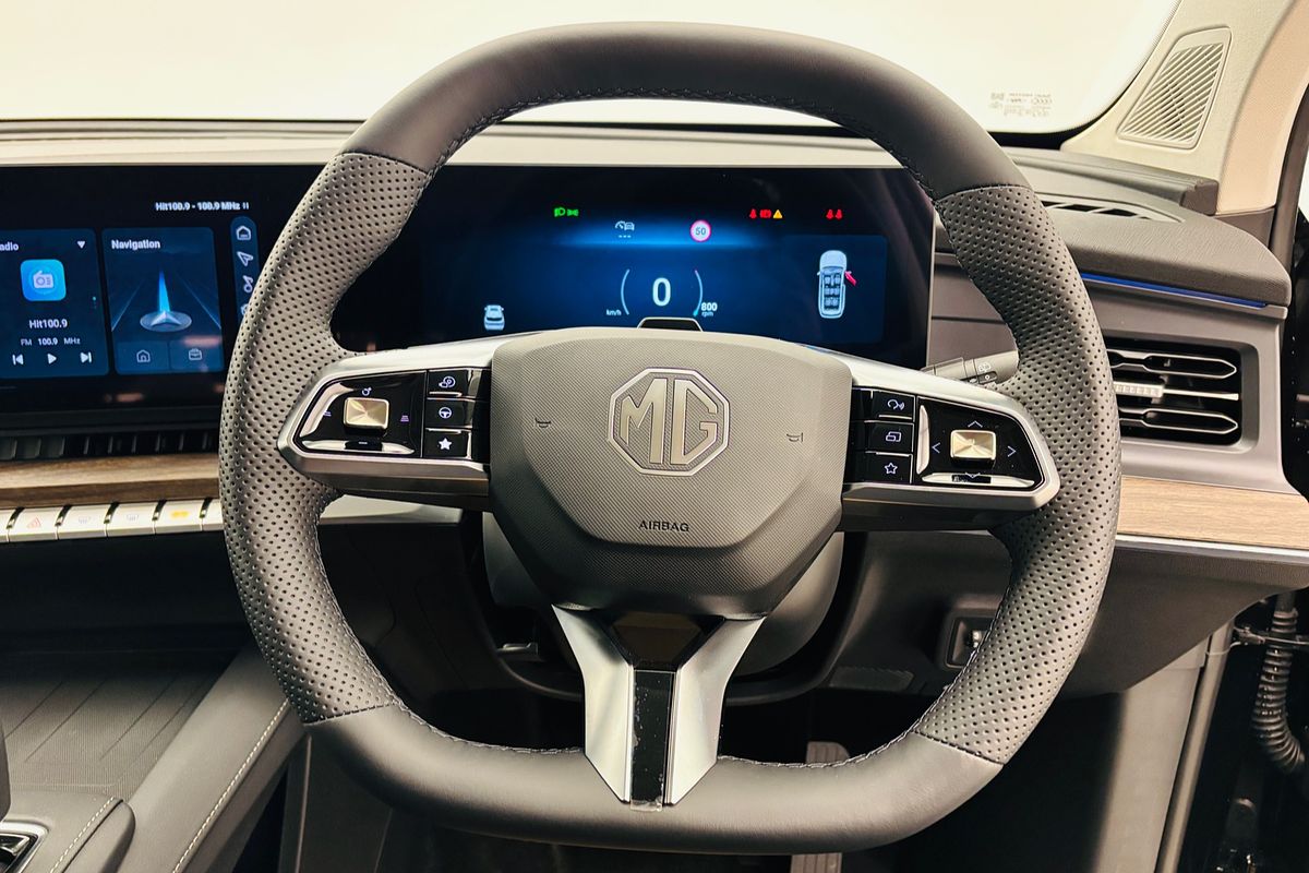 MG QS 2.0T AT 2WD EXCITE MY25