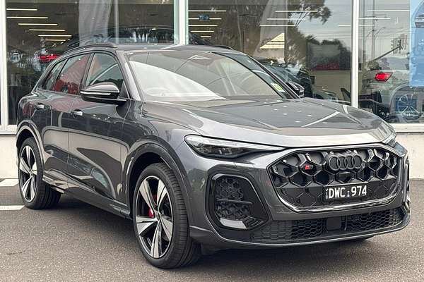 2026 Audi SQ5 GU