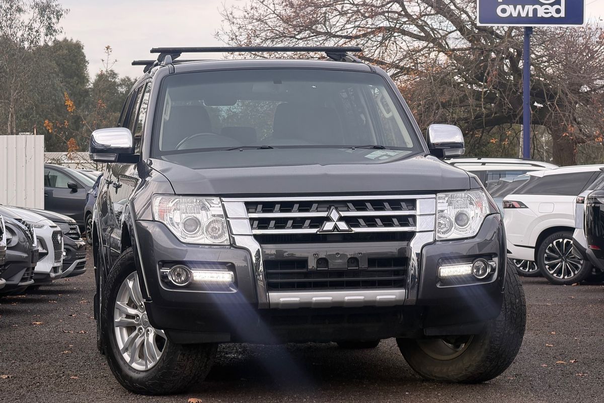 2017 Mitsubishi Pajero GLX NX