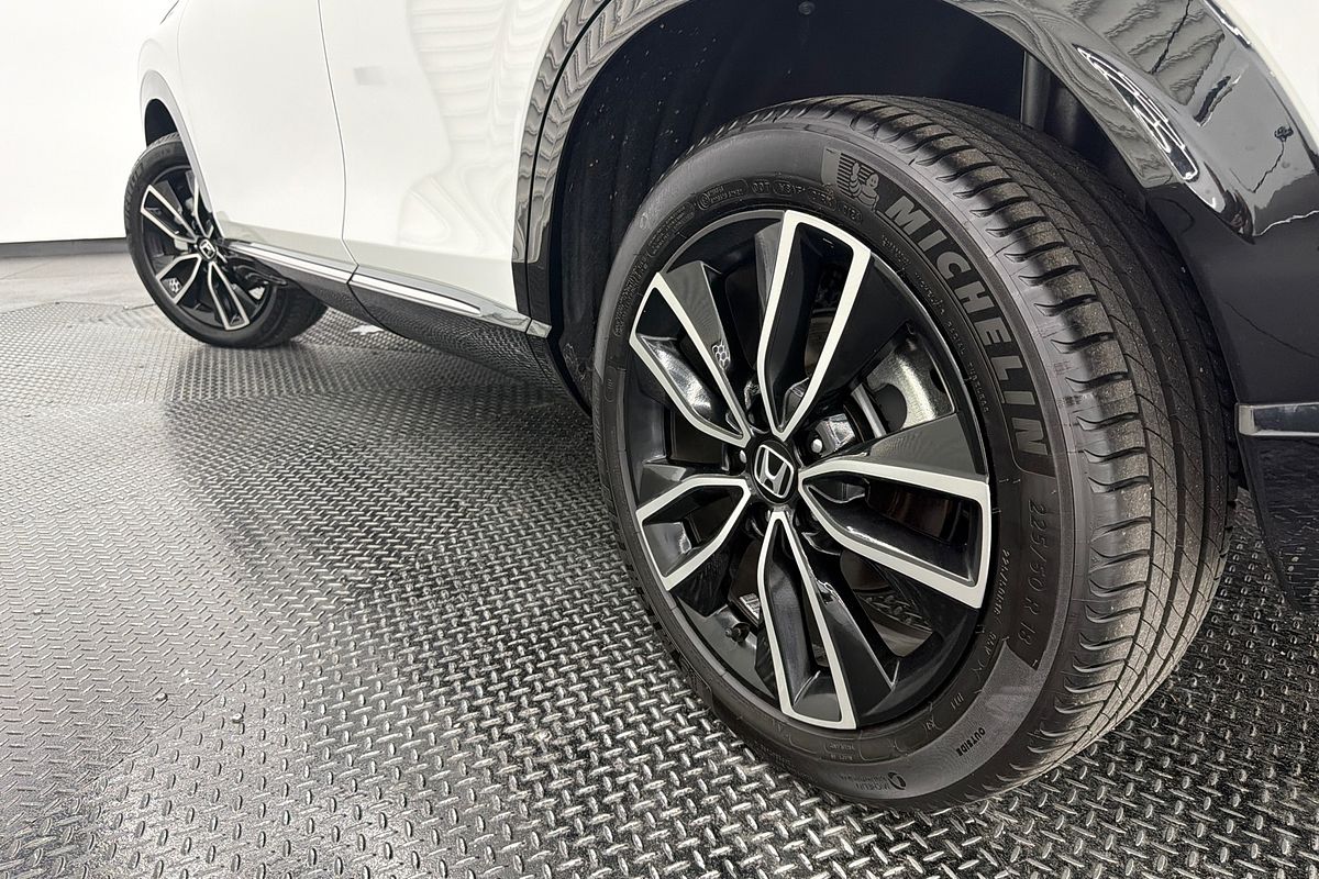 2024 Honda HR-V e:HEV L