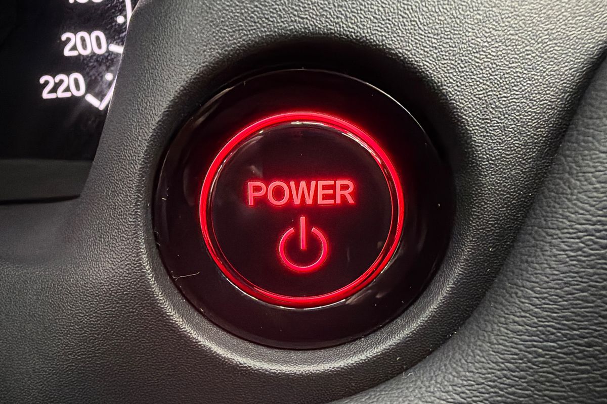 2024 Honda HR-V e:HEV L