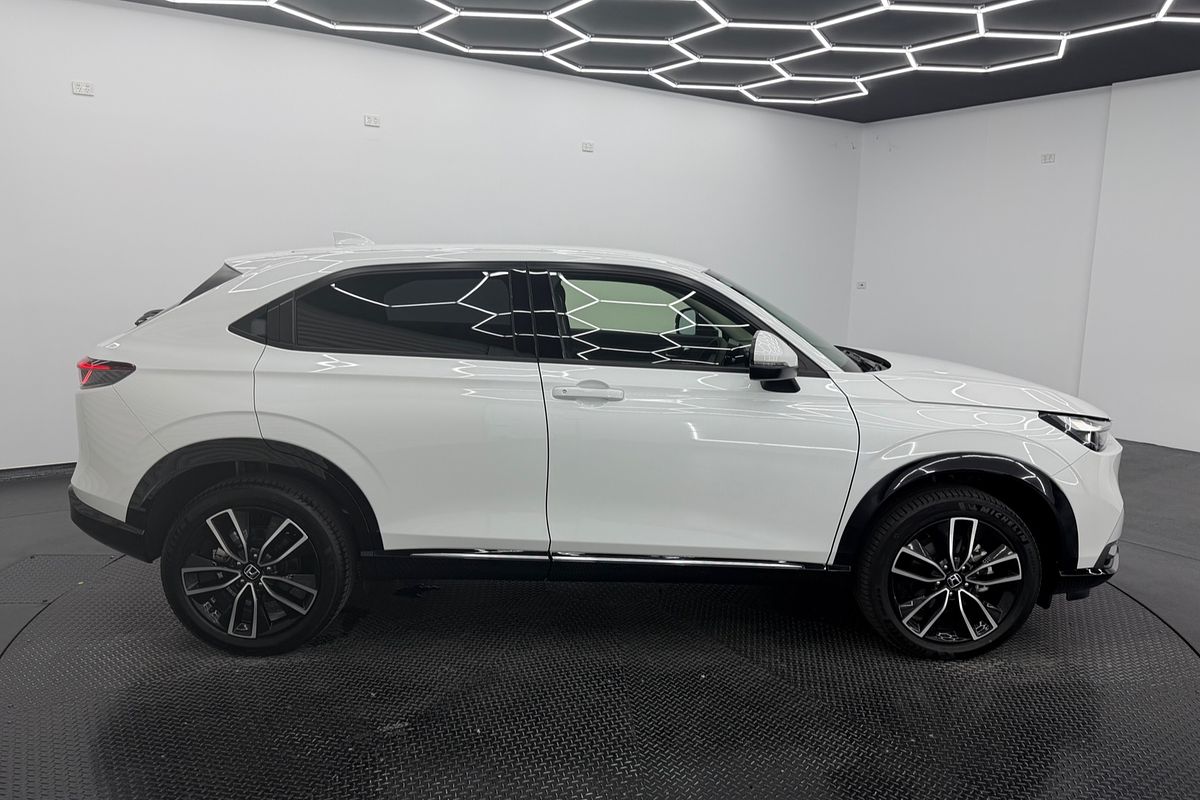 2024 Honda HR-V e:HEV L