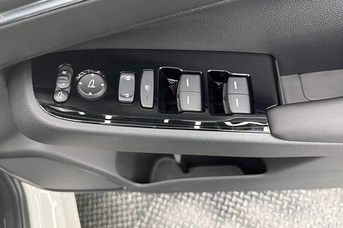 2024 Honda HR-V e:HEV L