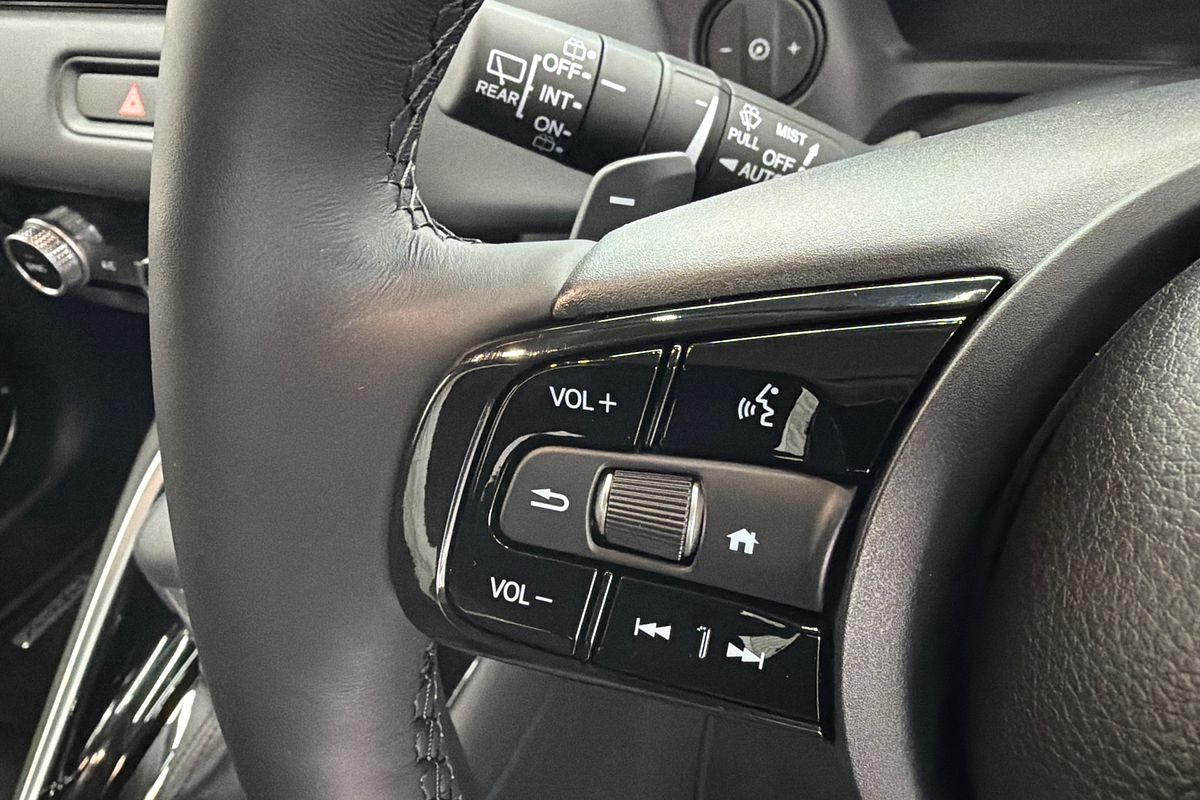 2024 Honda HR-V e:HEV L