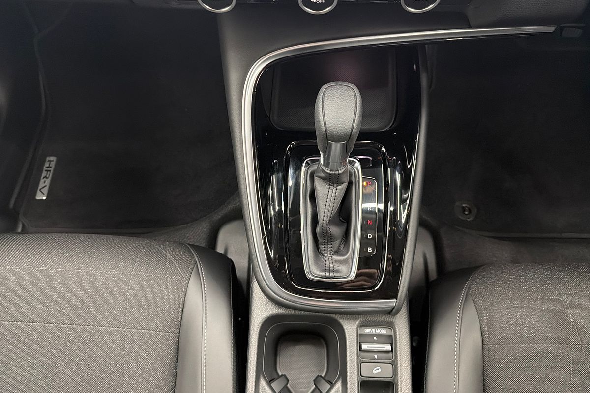 2024 Honda HR-V e:HEV L