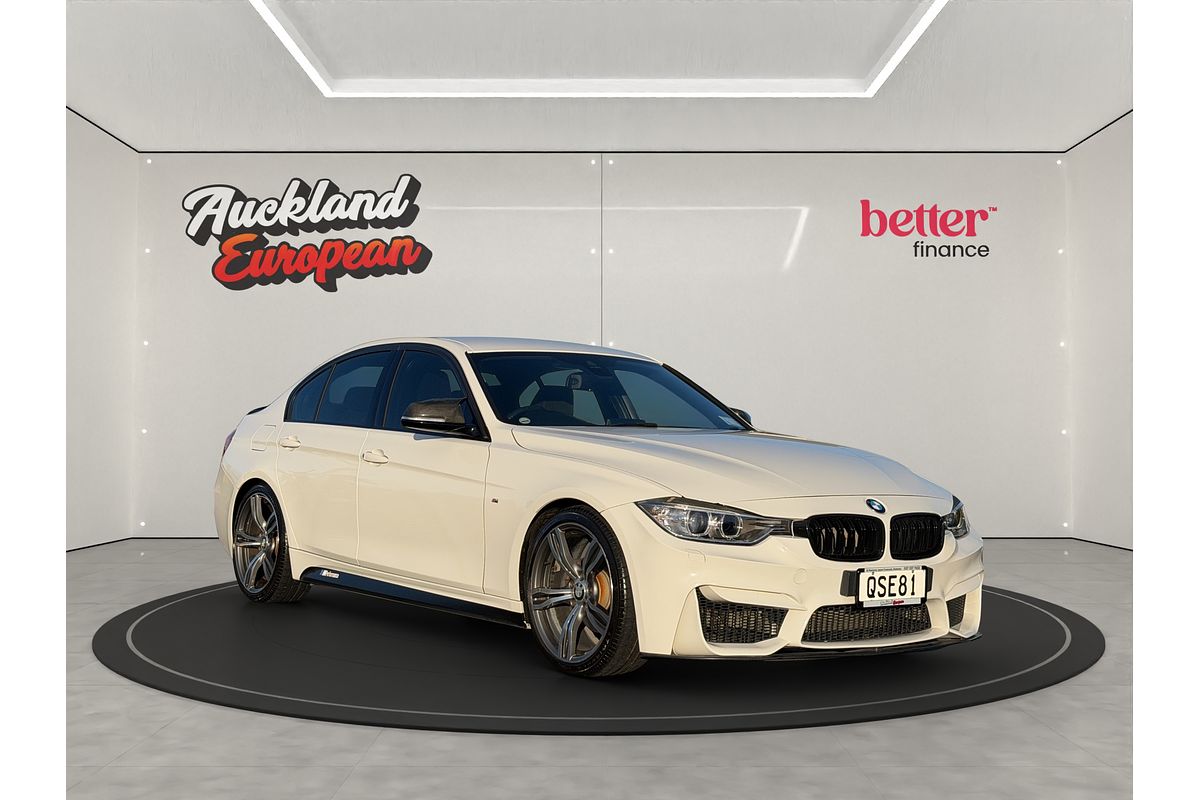 2014 BMW 320i M SPORT
