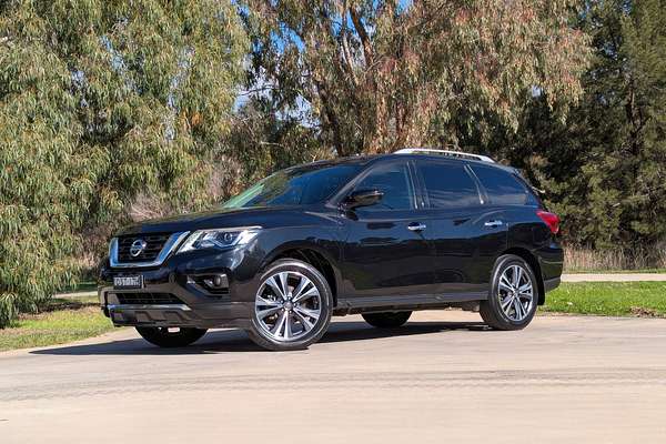 2017 Nissan Pathfinder Ti R52 Series II