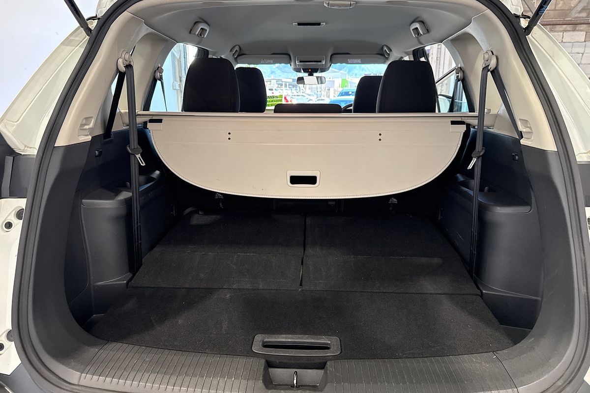 2024 Nissan X-TRAIL ST (4WD) 7 SEAT T33 MY23