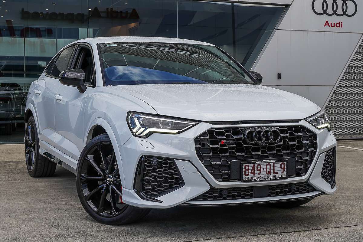 2022 Audi RS Q3 F3
