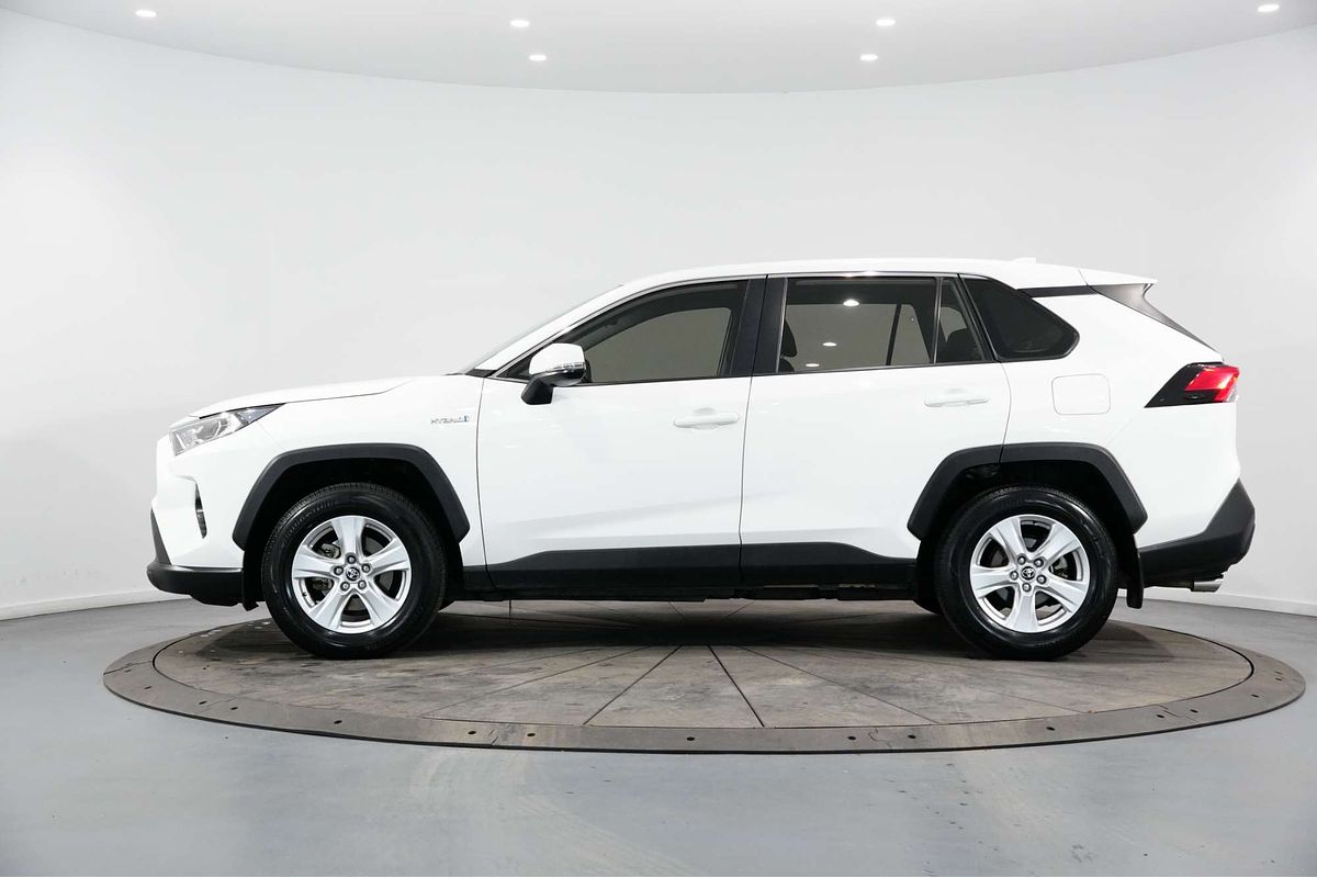 2021 Toyota RAV4 GX AXAH52R