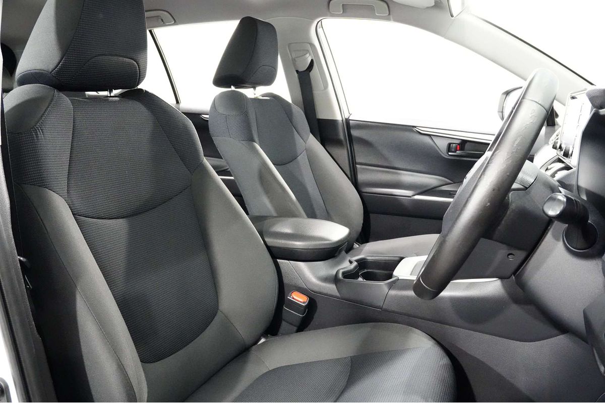 2021 Toyota RAV4 GX AXAH52R