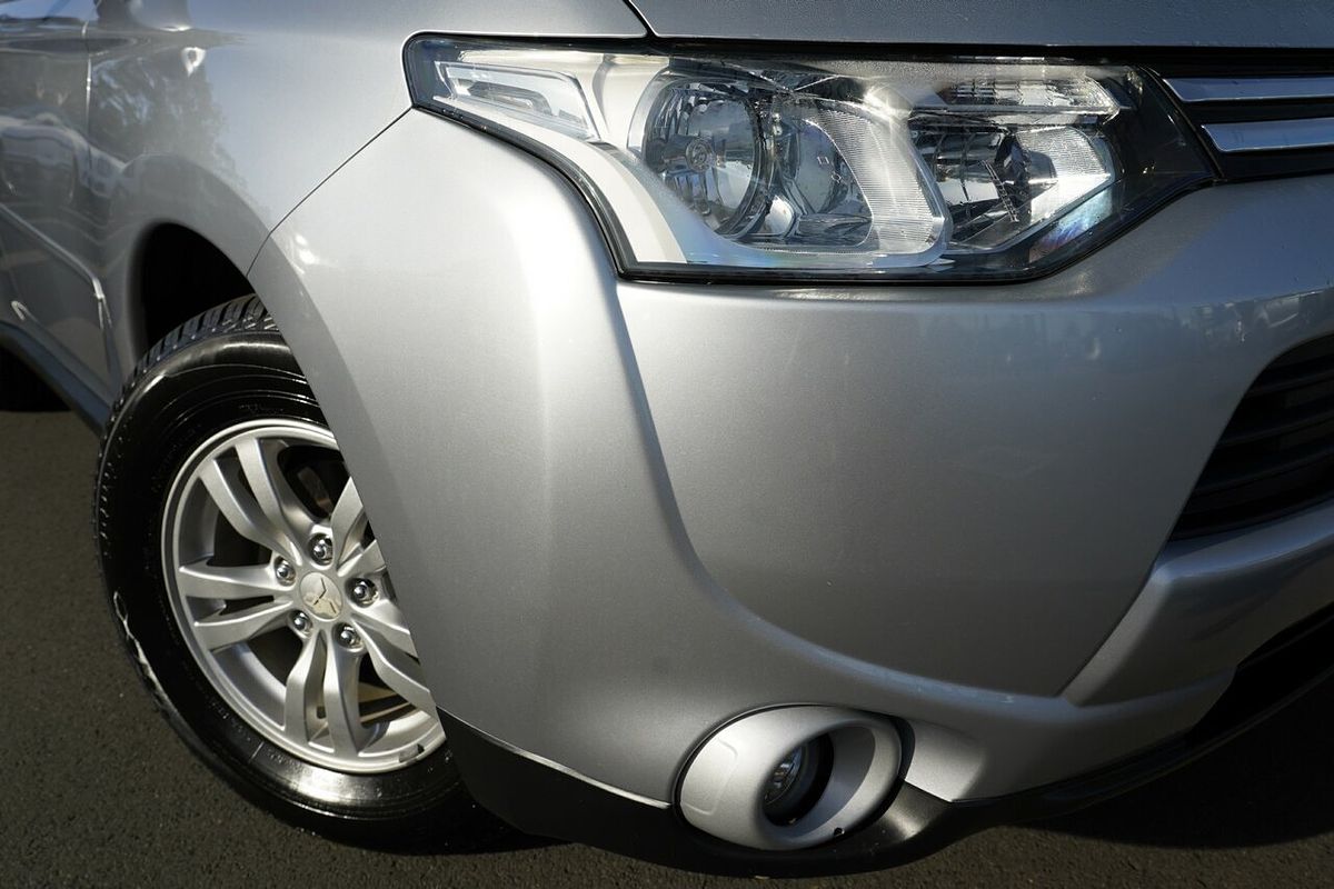 2013 Mitsubishi Outlander LS ZJ
