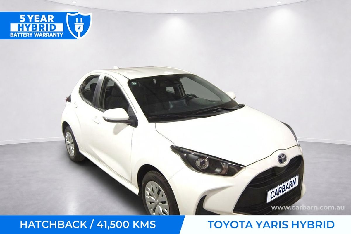 2022 Toyota Yaris HYBRID X 4WD MXPH15