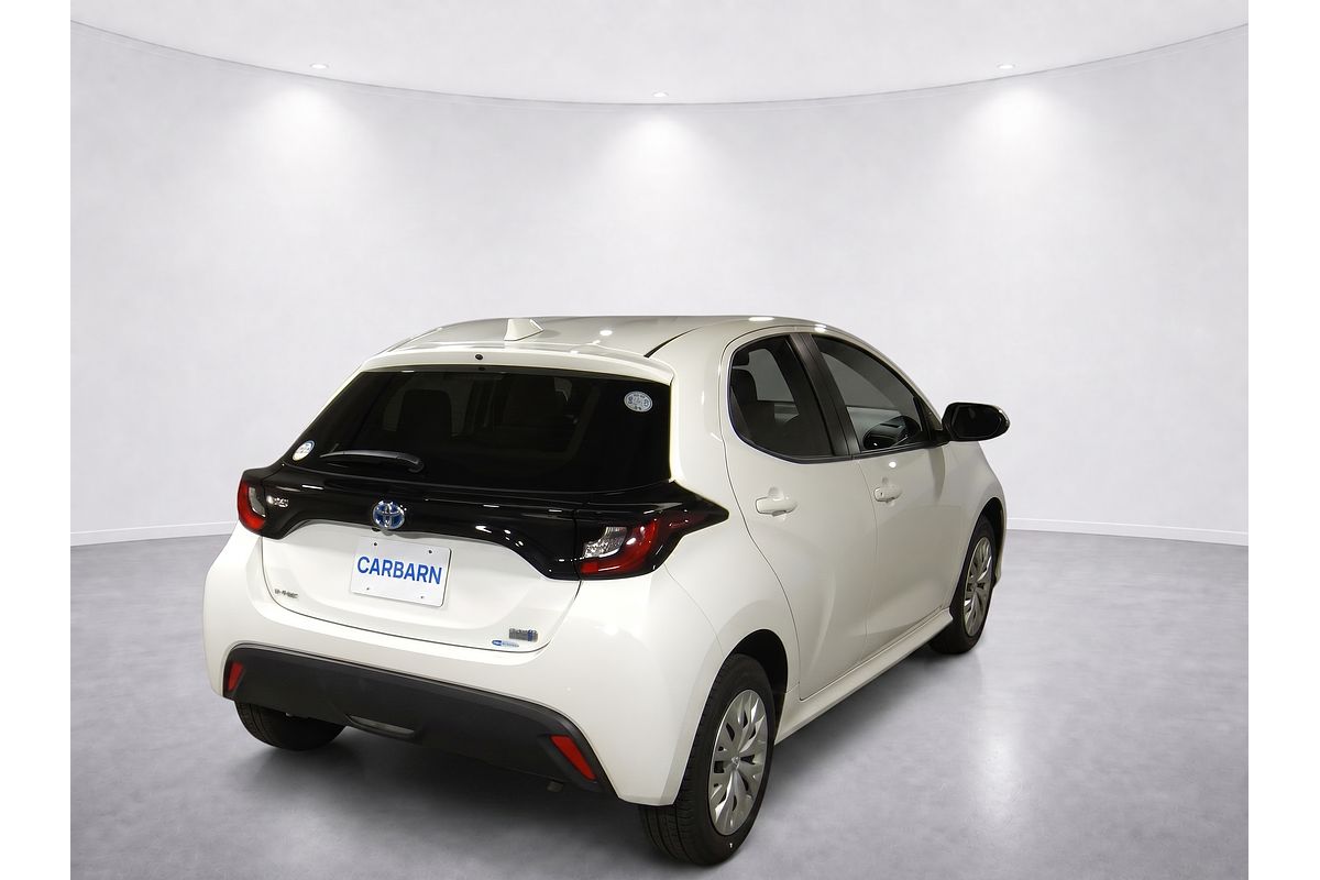 2022 Toyota Yaris HYBRID X 4WD MXPH15