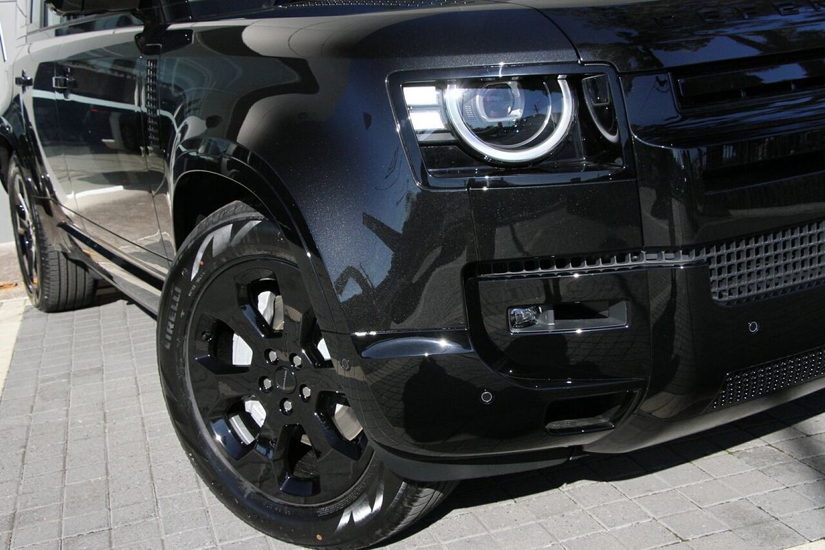 2026 Land Rover Defender 110 D350 X-Dynamic SE L663