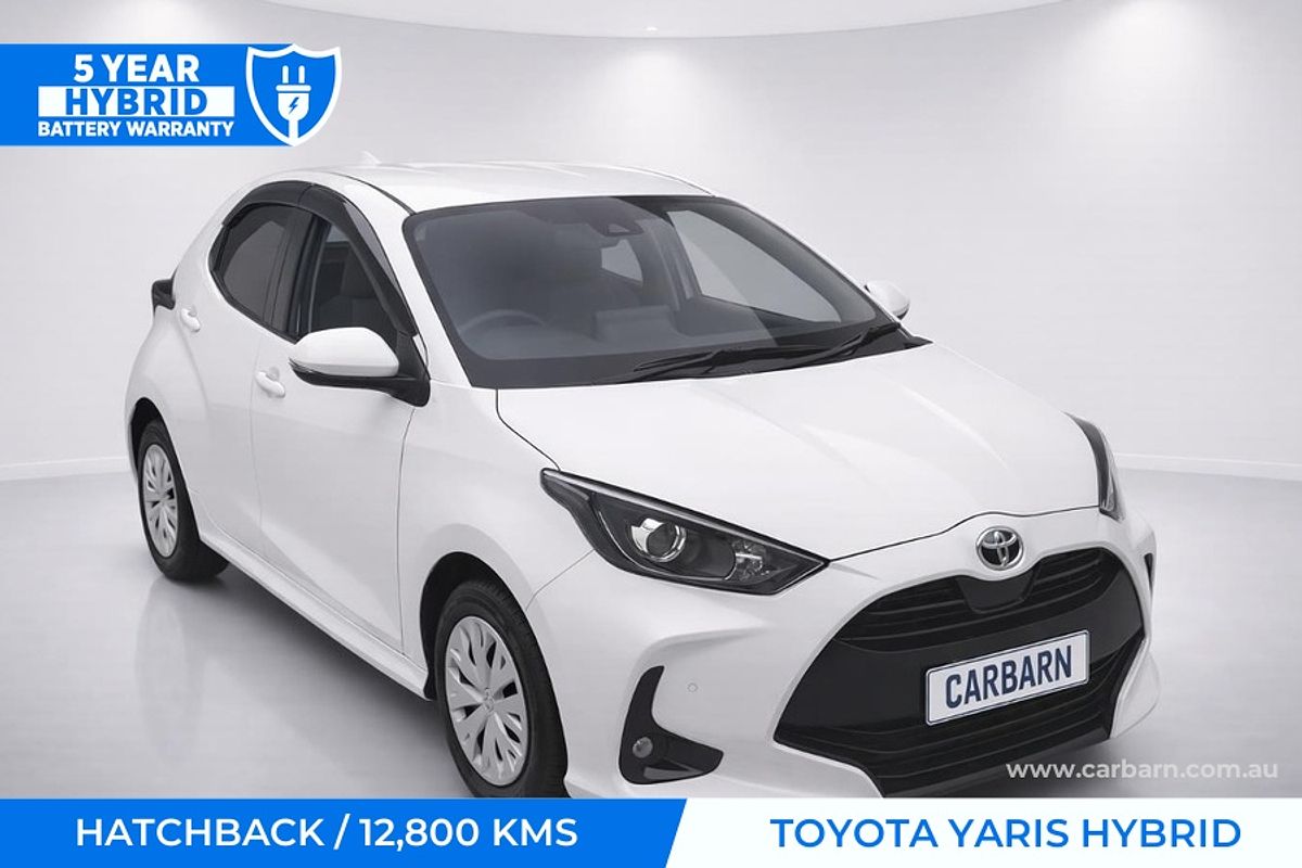 2023 Toyota Yaris 4WD HYBRID X MXPH15