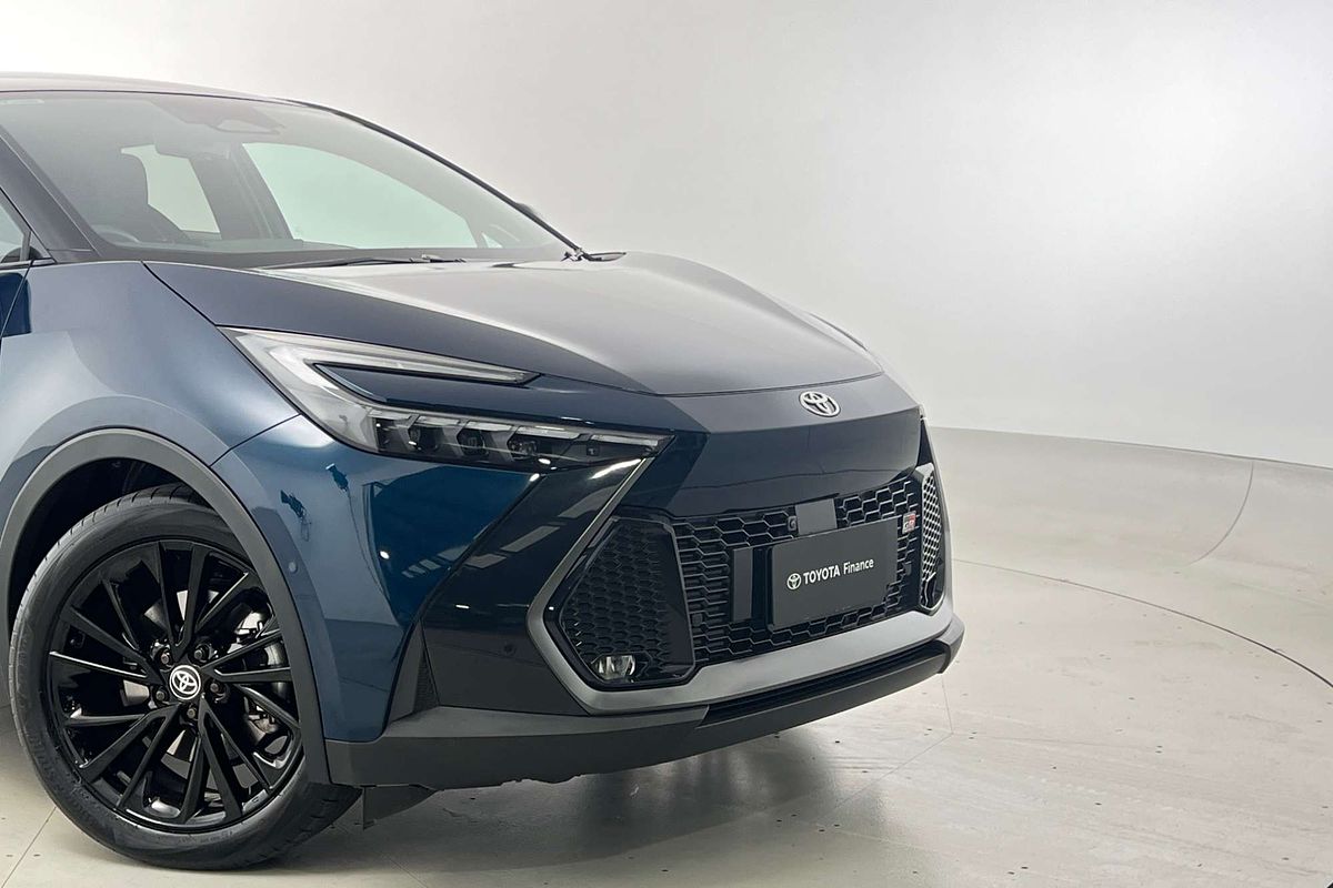 2024 Toyota C-HR GR Sport MAXH25R