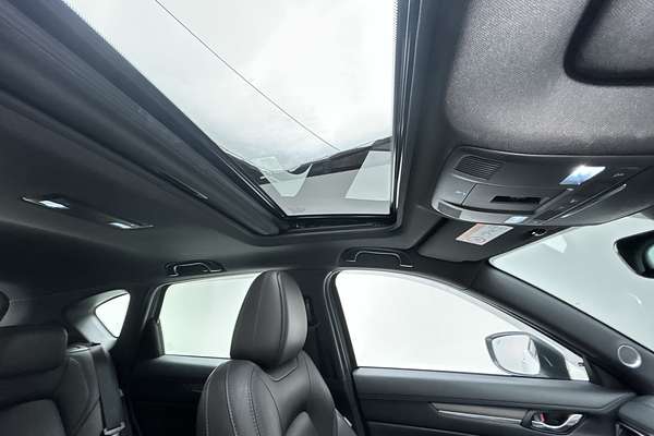 2022 Mazda CX-5 Akera KF Series thumb-15