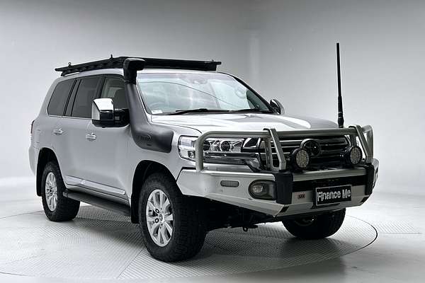 2020 Toyota Landcruiser Sahara VDJ200R thumb-0
