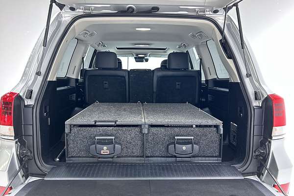 2020 Toyota Landcruiser Sahara VDJ200R thumb-20