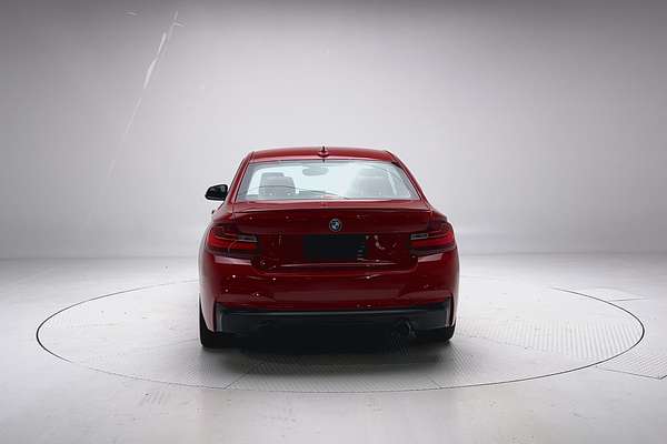 2015 BMW 2 Series M235i F22 thumb-6
