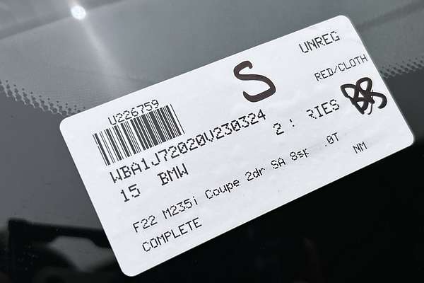 2015 BMW 2 Series M235i F22 thumb-23