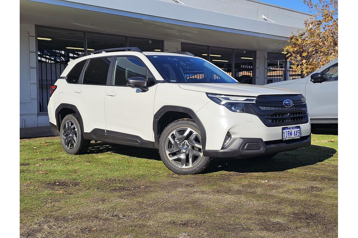 2025 Subaru Forester S6