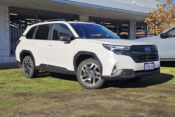 2025 Subaru Forester S6