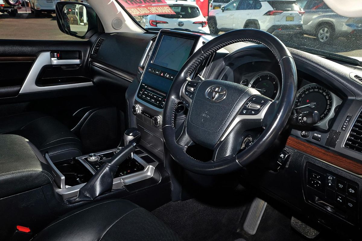 2020 Toyota Landcruiser VX VDJ200R