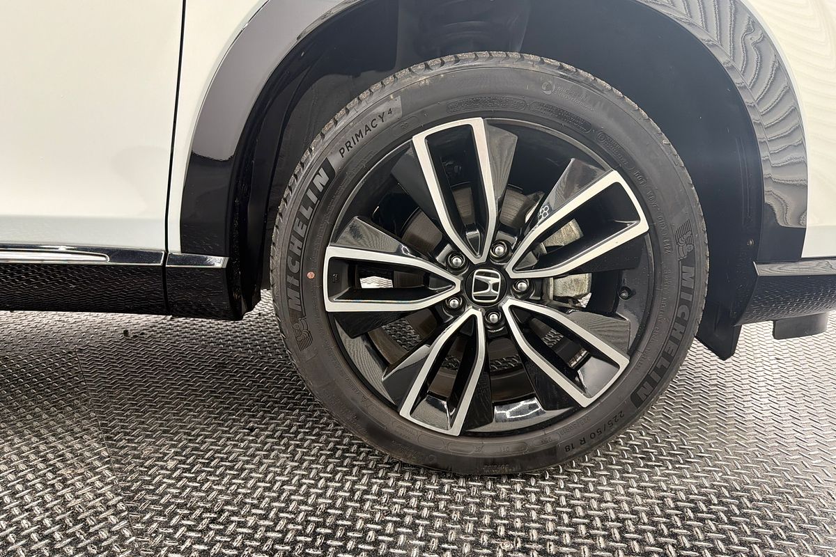 2024 Honda HR-V e:HEV L