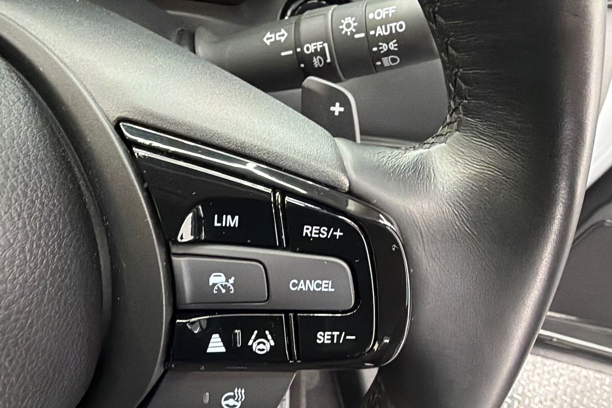 2024 Honda HR-V e:HEV L