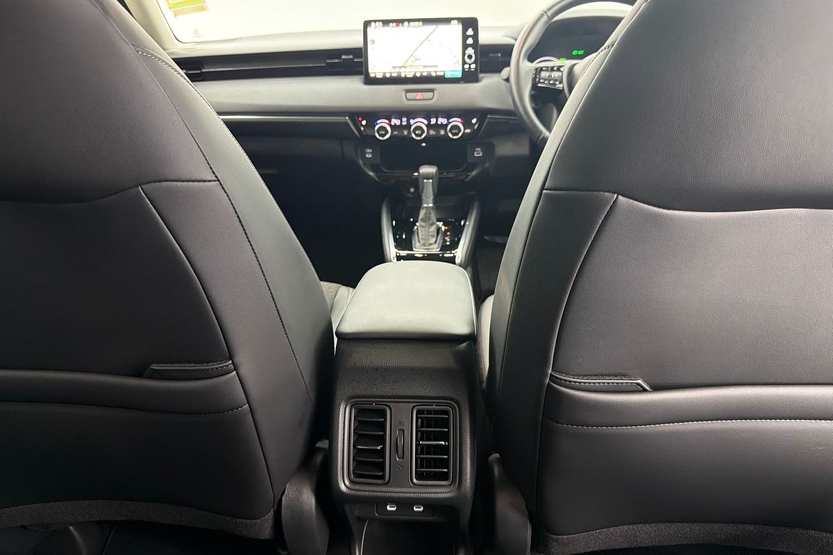 2024 Honda HR-V e:HEV L