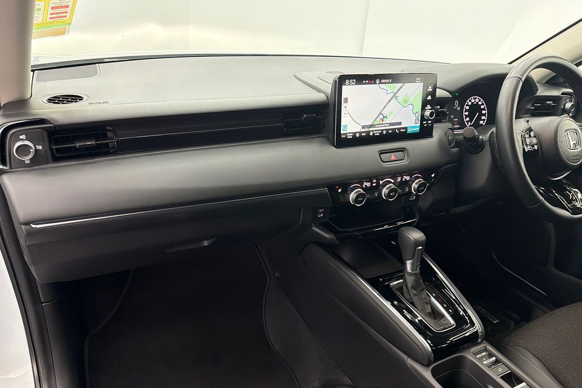 2024 Honda HR-V e:HEV L