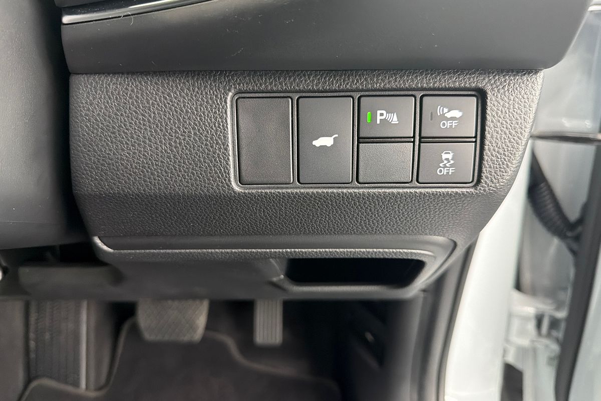 2024 Honda HR-V e:HEV L