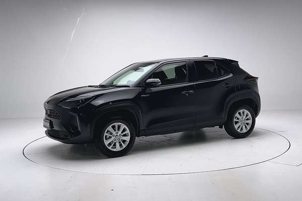 2023 Toyota Yaris Cross GXL MXPJ10R thumb-3