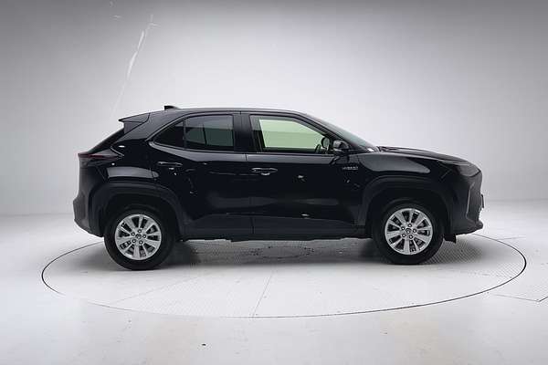 2023 Toyota Yaris Cross GXL MXPJ10R thumb-8
