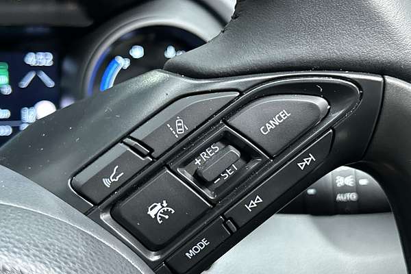 2023 Toyota Yaris Cross GXL MXPJ10R thumb-16