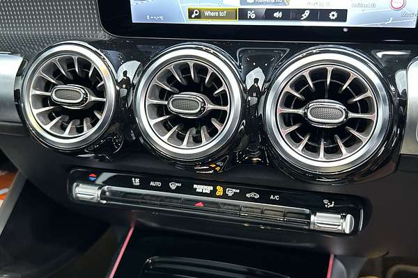 2022 Mercedes-Benz GLB-Class GLB200 X247 thumb-17