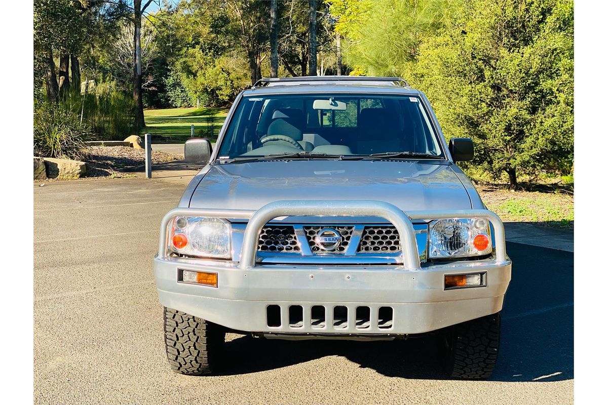 2003 Nissan Navara ST-R D22