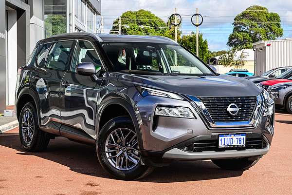 2025 Nissan X-TRAIL ST T33