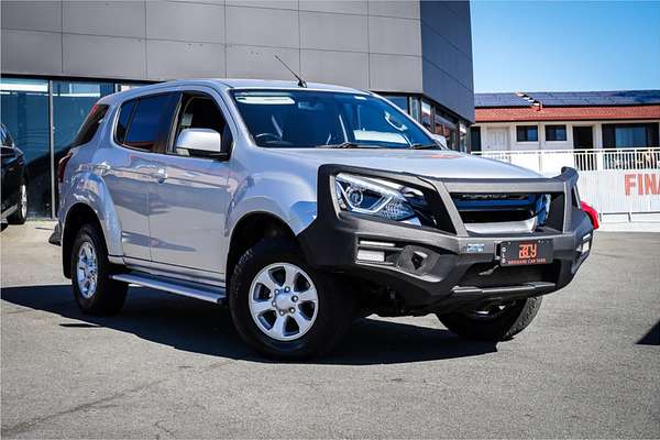 2019 Isuzu MU-X LS-M