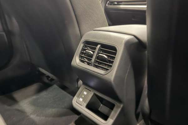 2025 Kia K4 S CL4m thumb-15