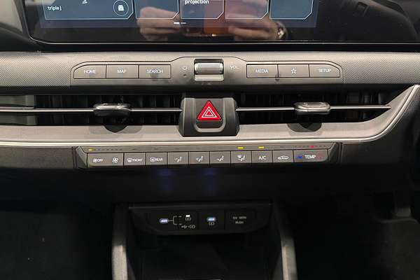 2025 Kia K4 S CL4m thumb-27