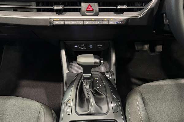 2025 Kia K4 S CL4m thumb-27