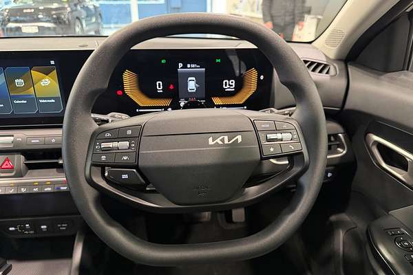 2025 Kia K4 S CL4m thumb-29