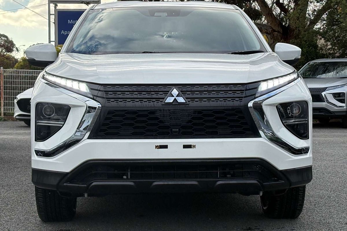 2025 Mitsubishi Eclipse Cross PHEV ES YB